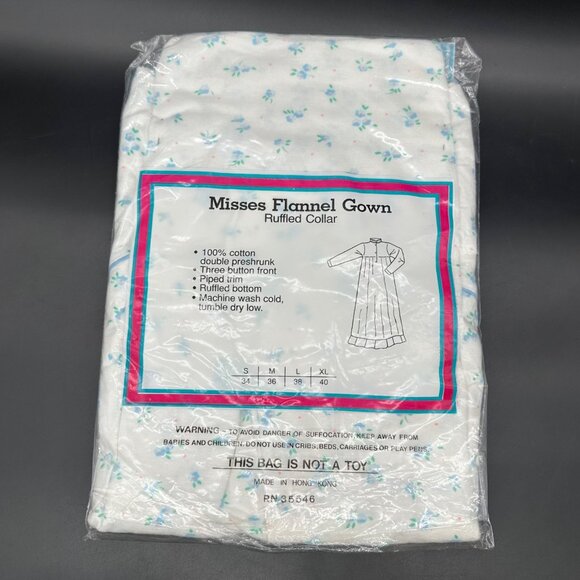 Vintage Flannel Nightgown Favorites Blue White 1980s Hong Kong Floral Small - Picture 2 of 8